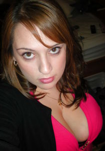 Pornoflux: 56 videos for
